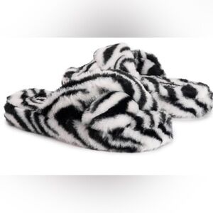 Luk-ees Zebra White Faux Fur Fuzzy Slippers NWT Size X-Large 11/12